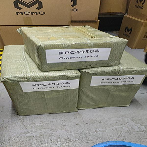 Хладњак за телефон ДЛ05 од 200 комада припремљен за испоруку